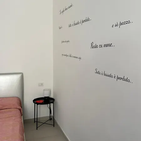 아파트 Casetta La Bruna 나폴리